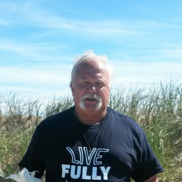 Meet your Posher, Jeffrey - Picture 1 of 1